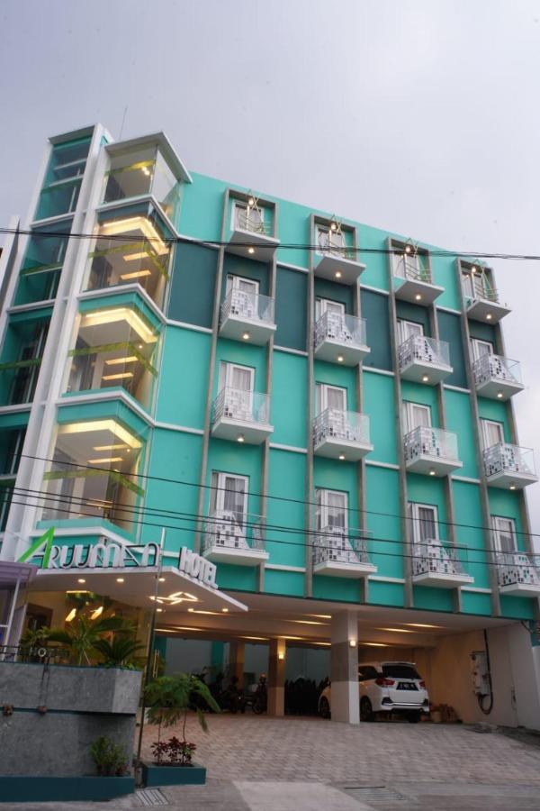 Aruuman Hotel Simpanglima Semarang Exterior photo