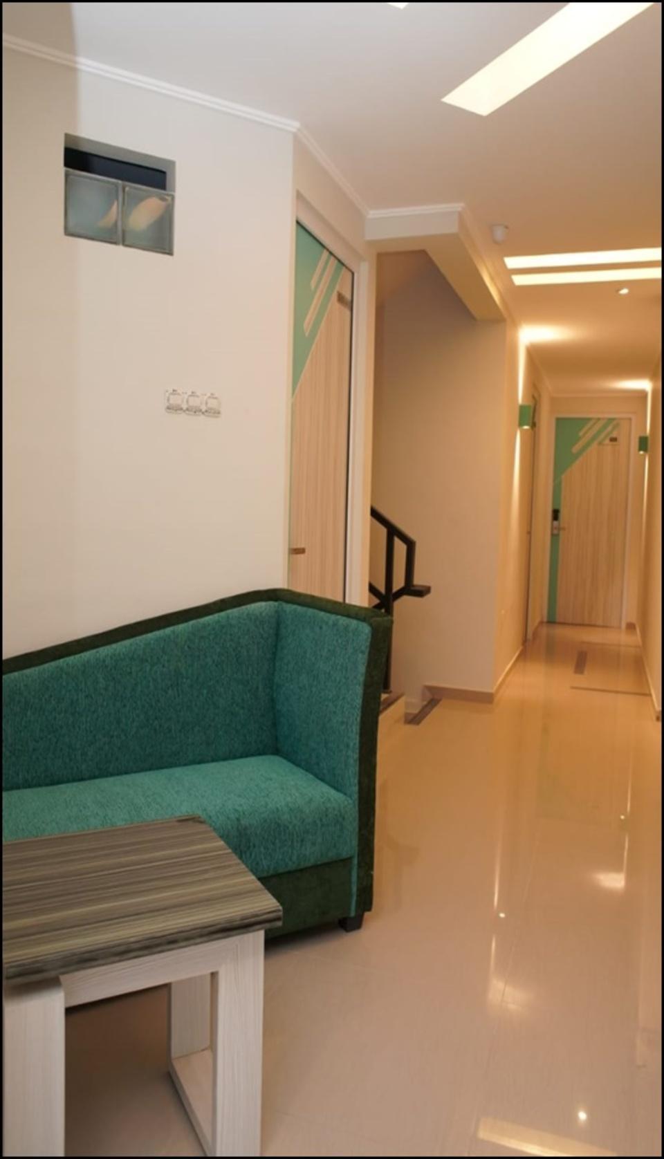 Aruuman Hotel Simpanglima Semarang Exterior photo