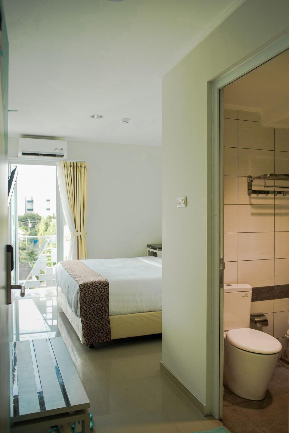 Aruuman Hotel Simpanglima Semarang Exterior photo